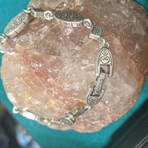 Jewelry - Vintage Napier bracelet